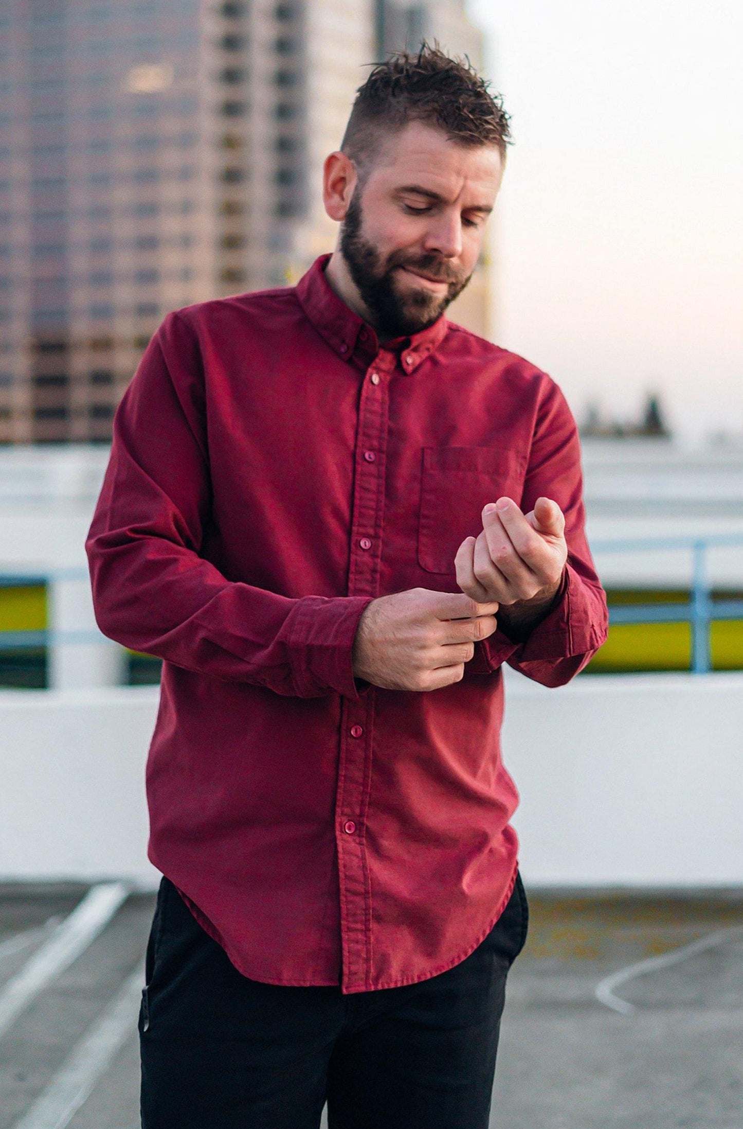 Men's Classic Long Sleeve Button Down Shirt in Burgendy