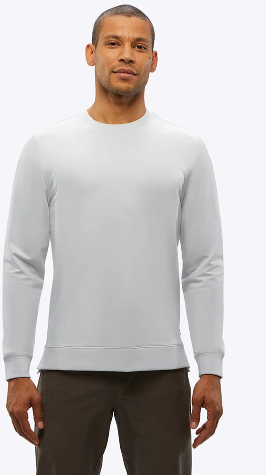 CUTS AO Long Sleeve Curve-Hem Tee in Ice