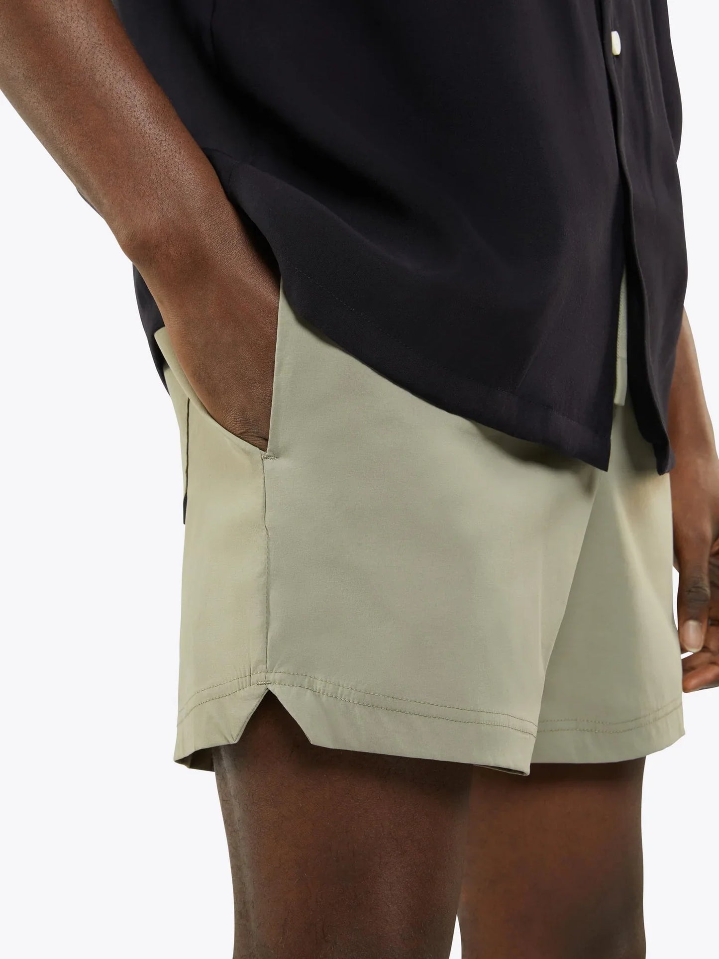 CUTS Mojave Shorts in Coyote