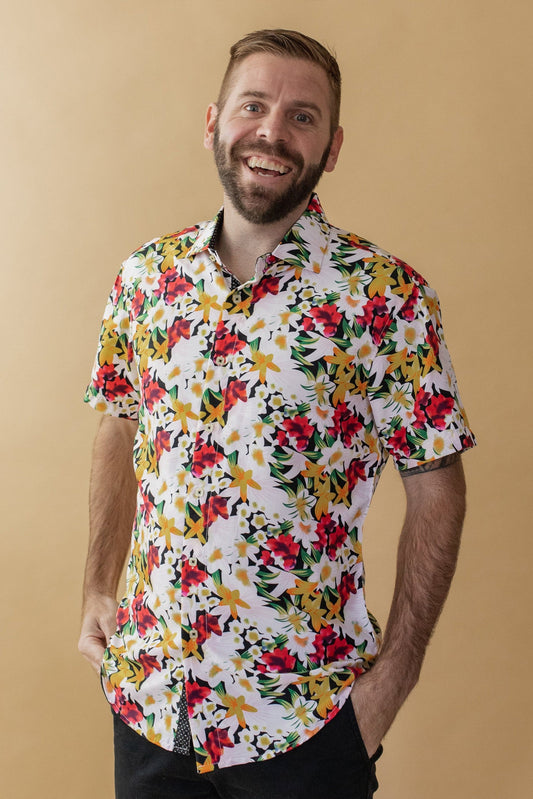 Aloha Collection: Island Mellow Man Short Sleeve Button Down Shirt